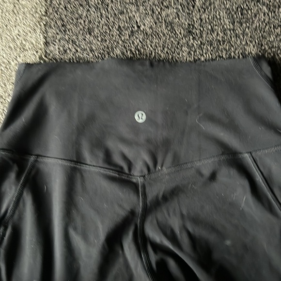 Lululemon Black Yoga Pants 2 Side Pockets, Waistband Pocket - 8 - Picture 6 of 9